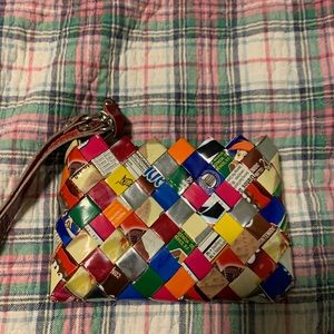 Recycled wrappers wristlet
